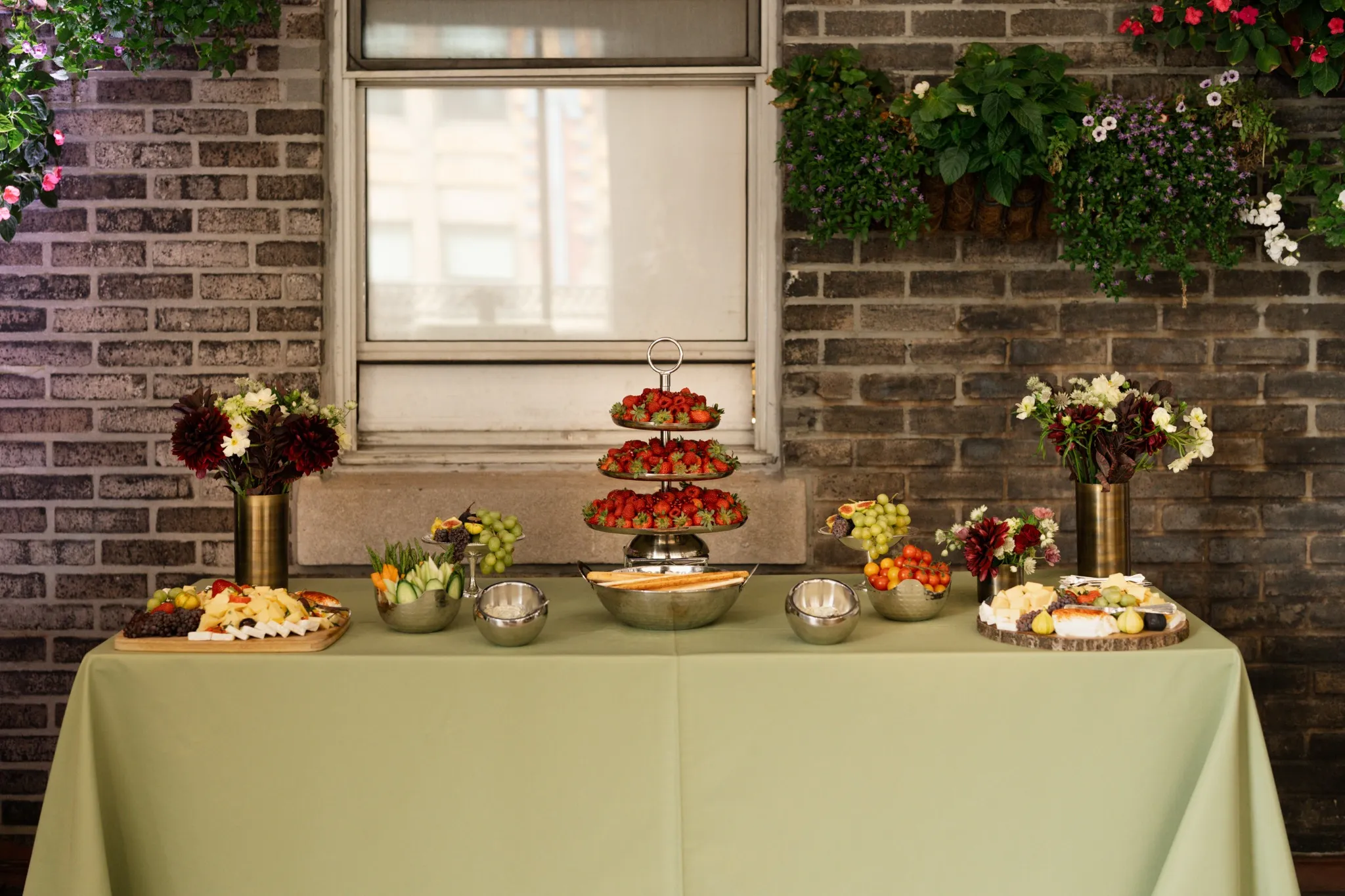 Vibrant event table with colorful floral arrangements